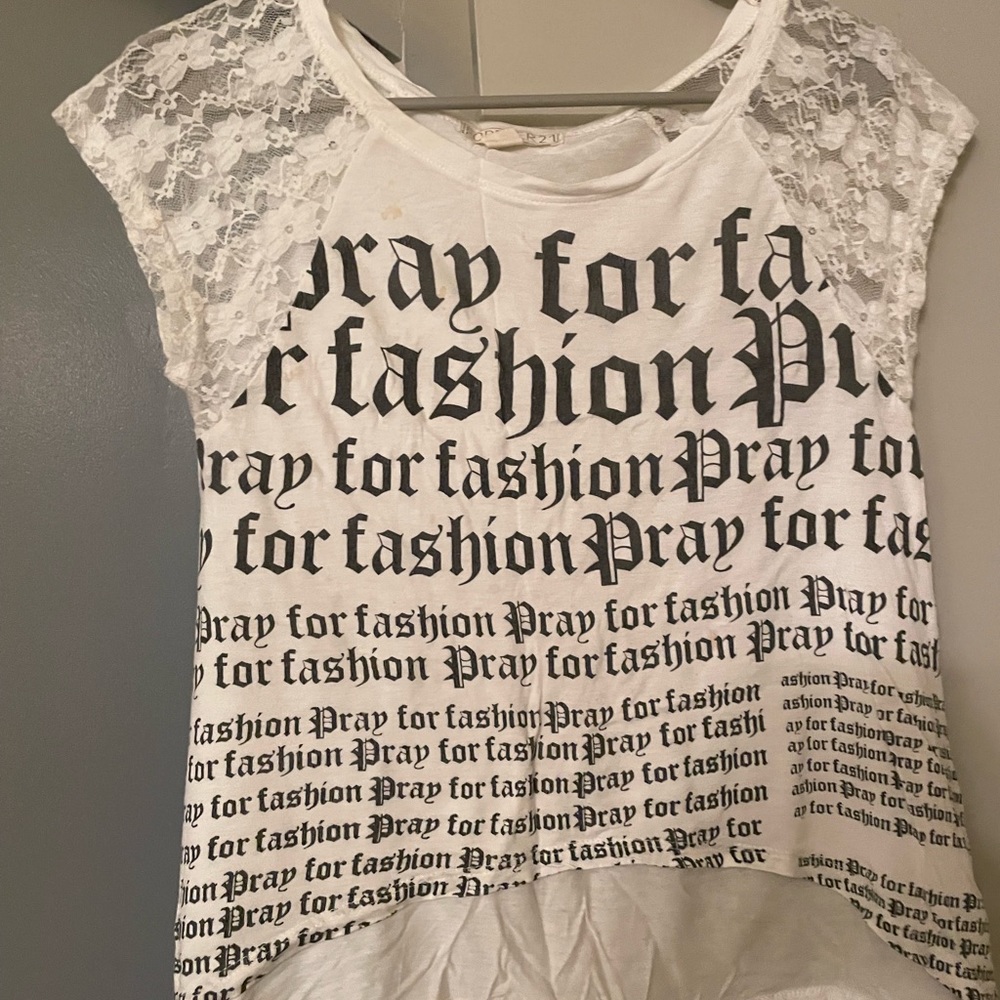 Trendy lacy and cotton high low adorable top